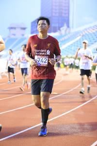 BIB: 2742
                            <button type="button" onclick="openModal(5943062)" class="btn btn-primary btn-sm float-right btn-popup" data-toggle="modal" data-target=".modal-high-quality">
                        <i class="fas fa-shopping-cart"></i> Add to Cart
                    </button>
                                            <button type="button" onclick="isThisMe(5943062, true)" class="btn btn-success btn-sm float-right btn-popup btn-isme hidden" data-toggle="tooltip" data-placement="bottom" title="นี่คือรูปของคุณใช่ไหม คลิกที่นี่เพื่อเอาเข้าอัลบั้ม">
                        <i class="fas fa-plus"></i> Add to album
                    </button>
                    <button type="button" onclick="isThisMe(5943062, false)" class="btn btn-warning btn-sm float-right btn-popup btn-isnotme hidden">
                        <i class="fas fa-ban"></i> Remove from album
                    </button>