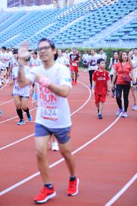 BIB: 6431, 1624
                            <button type="button" onclick="openModal(5967865)" class="btn btn-primary btn-sm float-right btn-popup" data-toggle="modal" data-target=".modal-high-quality">
                        <i class="fas fa-shopping-cart"></i> Add to Cart
                    </button>
                                            <button type="button" onclick="isThisMe(5967865, true)" class="btn btn-success btn-sm float-right btn-popup btn-isme hidden" data-toggle="tooltip" data-placement="bottom" title="นี่คือรูปของคุณใช่ไหม คลิกที่นี่เพื่อเอาเข้าอัลบั้ม">
                        <i class="fas fa-plus"></i> Add to album
                    </button>
                    <button type="button" onclick="isThisMe(5967865, false)" class="btn btn-warning btn-sm float-right btn-popup btn-isnotme hidden">
                        <i class="fas fa-ban"></i> Remove from album
                    </button>