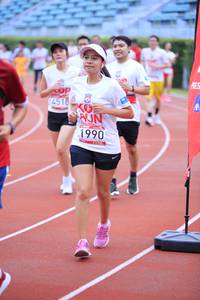 BIB: 4516, 1990
                            <button type="button" onclick="openModal(5971328)" class="btn btn-primary btn-sm float-right btn-popup" data-toggle="modal" data-target=".modal-high-quality">
                        <i class="fas fa-shopping-cart"></i> Add to Cart
                    </button>
                                            <button type="button" onclick="isThisMe(5971328, true)" class="btn btn-success btn-sm float-right btn-popup btn-isme hidden" data-toggle="tooltip" data-placement="bottom" title="นี่คือรูปของคุณใช่ไหม คลิกที่นี่เพื่อเอาเข้าอัลบั้ม">
                        <i class="fas fa-plus"></i> Add to album
                    </button>
                    <button type="button" onclick="isThisMe(5971328, false)" class="btn btn-warning btn-sm float-right btn-popup btn-isnotme hidden">
                        <i class="fas fa-ban"></i> Remove from album
                    </button>