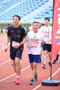 BIB: 1926, 5137, 513
                            <button type="button" onclick="openModal(5974900)" class="btn btn-primary btn-sm float-right btn-popup" data-toggle="modal" data-target=".modal-high-quality">
                        <i class="fas fa-shopping-cart"></i> Add to Cart
                    </button>
                                            <button type="button" onclick="isThisMe(5974900, true)" class="btn btn-success btn-sm float-right btn-popup btn-isme hidden" data-toggle="tooltip" data-placement="bottom" title="นี่คือรูปของคุณใช่ไหม คลิกที่นี่เพื่อเอาเข้าอัลบั้ม">
                        <i class="fas fa-plus"></i> Add to album
                    </button>
                    <button type="button" onclick="isThisMe(5974900, false)" class="btn btn-warning btn-sm float-right btn-popup btn-isnotme hidden">
                        <i class="fas fa-ban"></i> Remove from album
                    </button>