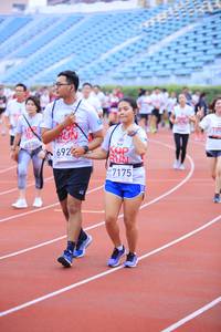 BIB: 185, 8130, 692, 7175
                            <button type="button" onclick="openModal(5972768)" class="btn btn-primary btn-sm float-right btn-popup" data-toggle="modal" data-target=".modal-high-quality">
                        <i class="fas fa-shopping-cart"></i> Add to Cart
                    </button>
                                            <button type="button" onclick="isThisMe(5972768, true)" class="btn btn-success btn-sm float-right btn-popup btn-isme hidden" data-toggle="tooltip" data-placement="bottom" title="นี่คือรูปของคุณใช่ไหม คลิกที่นี่เพื่อเอาเข้าอัลบั้ม">
                        <i class="fas fa-plus"></i> Add to album
                    </button>
                    <button type="button" onclick="isThisMe(5972768, false)" class="btn btn-warning btn-sm float-right btn-popup btn-isnotme hidden">
                        <i class="fas fa-ban"></i> Remove from album
                    </button>