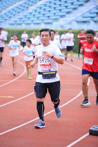 BIB: 2189, 5925, 2010
                            <button type="button" onclick="openModal(5975224)" class="btn btn-primary btn-sm float-right btn-popup" data-toggle="modal" data-target=".modal-high-quality">
                        <i class="fas fa-shopping-cart"></i> Add to Cart
                    </button>
                                            <button type="button" onclick="isThisMe(5975224, true)" class="btn btn-success btn-sm float-right btn-popup btn-isme hidden" data-toggle="tooltip" data-placement="bottom" title="นี่คือรูปของคุณใช่ไหม คลิกที่นี่เพื่อเอาเข้าอัลบั้ม">
                        <i class="fas fa-plus"></i> Add to album
                    </button>
                    <button type="button" onclick="isThisMe(5975224, false)" class="btn btn-warning btn-sm float-right btn-popup btn-isnotme hidden">
                        <i class="fas fa-ban"></i> Remove from album
                    </button>