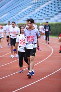 BIB: 8251, 7150
                            <button type="button" onclick="openModal(5975820)" class="btn btn-primary btn-sm float-right btn-popup" data-toggle="modal" data-target=".modal-high-quality">
                        <i class="fas fa-shopping-cart"></i> Add to Cart
                    </button>
                                            <button type="button" onclick="isThisMe(5975820, true)" class="btn btn-success btn-sm float-right btn-popup btn-isme hidden" data-toggle="tooltip" data-placement="bottom" title="นี่คือรูปของคุณใช่ไหม คลิกที่นี่เพื่อเอาเข้าอัลบั้ม">
                        <i class="fas fa-plus"></i> Add to album
                    </button>
                    <button type="button" onclick="isThisMe(5975820, false)" class="btn btn-warning btn-sm float-right btn-popup btn-isnotme hidden">
                        <i class="fas fa-ban"></i> Remove from album
                    </button>