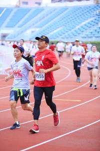 BIB: 8555
                            <button type="button" onclick="openModal(5972270)" class="btn btn-primary btn-sm float-right btn-popup" data-toggle="modal" data-target=".modal-high-quality">
                        <i class="fas fa-shopping-cart"></i> Add to Cart
                    </button>
                                            <button type="button" onclick="isThisMe(5972270, true)" class="btn btn-success btn-sm float-right btn-popup btn-isme hidden" data-toggle="tooltip" data-placement="bottom" title="นี่คือรูปของคุณใช่ไหม คลิกที่นี่เพื่อเอาเข้าอัลบั้ม">
                        <i class="fas fa-plus"></i> Add to album
                    </button>
                    <button type="button" onclick="isThisMe(5972270, false)" class="btn btn-warning btn-sm float-right btn-popup btn-isnotme hidden">
                        <i class="fas fa-ban"></i> Remove from album
                    </button>