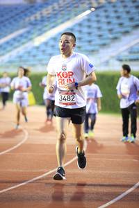 BIB: 3482
                            <button type="button" onclick="openModal(5940289)" class="btn btn-primary btn-sm float-right btn-popup" data-toggle="modal" data-target=".modal-high-quality">
                        <i class="fas fa-shopping-cart"></i> Add to Cart
                    </button>
                                            <button type="button" onclick="isThisMe(5940289, true)" class="btn btn-success btn-sm float-right btn-popup btn-isme hidden" data-toggle="tooltip" data-placement="bottom" title="นี่คือรูปของคุณใช่ไหม คลิกที่นี่เพื่อเอาเข้าอัลบั้ม">
                        <i class="fas fa-plus"></i> Add to album
                    </button>
                    <button type="button" onclick="isThisMe(5940289, false)" class="btn btn-warning btn-sm float-right btn-popup btn-isnotme hidden">
                        <i class="fas fa-ban"></i> Remove from album
                    </button>