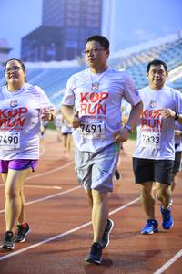 BIB: 201, 7491, 2010, 7333, 490
                            <button type="button" onclick="openModal(5942806)" class="btn btn-primary btn-sm float-right btn-popup" data-toggle="modal" data-target=".modal-high-quality">
                        <i class="fas fa-shopping-cart"></i> Add to Cart
                    </button>
                                            <button type="button" onclick="isThisMe(5942806, true)" class="btn btn-success btn-sm float-right btn-popup btn-isme hidden" data-toggle="tooltip" data-placement="bottom" title="นี่คือรูปของคุณใช่ไหม คลิกที่นี่เพื่อเอาเข้าอัลบั้ม">
                        <i class="fas fa-plus"></i> Add to album
                    </button>
                    <button type="button" onclick="isThisMe(5942806, false)" class="btn btn-warning btn-sm float-right btn-popup btn-isnotme hidden">
                        <i class="fas fa-ban"></i> Remove from album
                    </button>