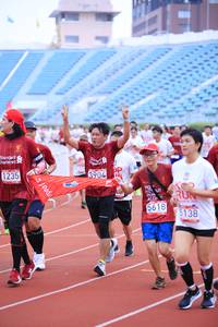 BIB: 1235, 3904, 5618, 5138
                            <button type="button" onclick="openModal(5970282)" class="btn btn-primary btn-sm float-right btn-popup" data-toggle="modal" data-target=".modal-high-quality">
                        <i class="fas fa-shopping-cart"></i> Add to Cart
                    </button>
                                            <button type="button" onclick="isThisMe(5970282, true)" class="btn btn-success btn-sm float-right btn-popup btn-isme hidden" data-toggle="tooltip" data-placement="bottom" title="นี่คือรูปของคุณใช่ไหม คลิกที่นี่เพื่อเอาเข้าอัลบั้ม">
                        <i class="fas fa-plus"></i> Add to album
                    </button>
                    <button type="button" onclick="isThisMe(5970282, false)" class="btn btn-warning btn-sm float-right btn-popup btn-isnotme hidden">
                        <i class="fas fa-ban"></i> Remove from album
                    </button>