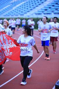 BIB: 7065, 6410
                            <button type="button" onclick="openModal(5946183)" class="btn btn-primary btn-sm float-right btn-popup" data-toggle="modal" data-target=".modal-high-quality">
                        <i class="fas fa-shopping-cart"></i> Add to Cart
                    </button>
                                            <button type="button" onclick="isThisMe(5946183, true)" class="btn btn-success btn-sm float-right btn-popup btn-isme hidden" data-toggle="tooltip" data-placement="bottom" title="นี่คือรูปของคุณใช่ไหม คลิกที่นี่เพื่อเอาเข้าอัลบั้ม">
                        <i class="fas fa-plus"></i> Add to album
                    </button>
                    <button type="button" onclick="isThisMe(5946183, false)" class="btn btn-warning btn-sm float-right btn-popup btn-isnotme hidden">
                        <i class="fas fa-ban"></i> Remove from album
                    </button>