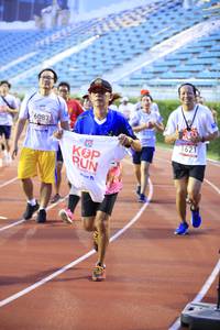 BIB: 6087, 1621
                            <button type="button" onclick="openModal(5944065)" class="btn btn-primary btn-sm float-right btn-popup" data-toggle="modal" data-target=".modal-high-quality">
                        <i class="fas fa-shopping-cart"></i> Add to Cart
                    </button>
                                            <button type="button" onclick="isThisMe(5944065, true)" class="btn btn-success btn-sm float-right btn-popup btn-isme hidden" data-toggle="tooltip" data-placement="bottom" title="นี่คือรูปของคุณใช่ไหม คลิกที่นี่เพื่อเอาเข้าอัลบั้ม">
                        <i class="fas fa-plus"></i> Add to album
                    </button>
                    <button type="button" onclick="isThisMe(5944065, false)" class="btn btn-warning btn-sm float-right btn-popup btn-isnotme hidden">
                        <i class="fas fa-ban"></i> Remove from album
                    </button>