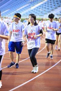 BIB: 7787, 9031, 6890
                            <button type="button" onclick="openModal(5943745)" class="btn btn-primary btn-sm float-right btn-popup" data-toggle="modal" data-target=".modal-high-quality">
                        <i class="fas fa-shopping-cart"></i> Add to Cart
                    </button>
                                            <button type="button" onclick="isThisMe(5943745, true)" class="btn btn-success btn-sm float-right btn-popup btn-isme hidden" data-toggle="tooltip" data-placement="bottom" title="นี่คือรูปของคุณใช่ไหม คลิกที่นี่เพื่อเอาเข้าอัลบั้ม">
                        <i class="fas fa-plus"></i> Add to album
                    </button>
                    <button type="button" onclick="isThisMe(5943745, false)" class="btn btn-warning btn-sm float-right btn-popup btn-isnotme hidden">
                        <i class="fas fa-ban"></i> Remove from album
                    </button>