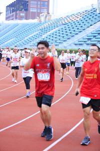 BIB: 1317
                            <button type="button" onclick="openModal(5969899)" class="btn btn-primary btn-sm float-right btn-popup" data-toggle="modal" data-target=".modal-high-quality">
                        <i class="fas fa-shopping-cart"></i> Add to Cart
                    </button>
                                            <button type="button" onclick="isThisMe(5969899, true)" class="btn btn-success btn-sm float-right btn-popup btn-isme hidden" data-toggle="tooltip" data-placement="bottom" title="นี่คือรูปของคุณใช่ไหม คลิกที่นี่เพื่อเอาเข้าอัลบั้ม">
                        <i class="fas fa-plus"></i> Add to album
                    </button>
                    <button type="button" onclick="isThisMe(5969899, false)" class="btn btn-warning btn-sm float-right btn-popup btn-isnotme hidden">
                        <i class="fas fa-ban"></i> Remove from album
                    </button>