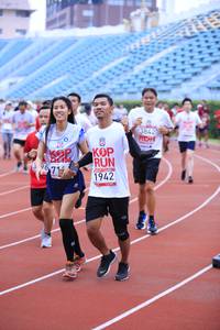 BIB: 3842, 696, 1942
                            <button type="button" onclick="openModal(5971188)" class="btn btn-primary btn-sm float-right btn-popup" data-toggle="modal" data-target=".modal-high-quality">
                        <i class="fas fa-shopping-cart"></i> Add to Cart
                    </button>
                                            <button type="button" onclick="isThisMe(5971188, true)" class="btn btn-success btn-sm float-right btn-popup btn-isme hidden" data-toggle="tooltip" data-placement="bottom" title="นี่คือรูปของคุณใช่ไหม คลิกที่นี่เพื่อเอาเข้าอัลบั้ม">
                        <i class="fas fa-plus"></i> Add to album
                    </button>
                    <button type="button" onclick="isThisMe(5971188, false)" class="btn btn-warning btn-sm float-right btn-popup btn-isnotme hidden">
                        <i class="fas fa-ban"></i> Remove from album
                    </button>