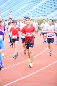 BIB: 8586, 680, 5664
                            <button type="button" onclick="openModal(5975628)" class="btn btn-primary btn-sm float-right btn-popup" data-toggle="modal" data-target=".modal-high-quality">
                        <i class="fas fa-shopping-cart"></i> Add to Cart
                    </button>
                                            <button type="button" onclick="isThisMe(5975628, true)" class="btn btn-success btn-sm float-right btn-popup btn-isme hidden" data-toggle="tooltip" data-placement="bottom" title="นี่คือรูปของคุณใช่ไหม คลิกที่นี่เพื่อเอาเข้าอัลบั้ม">
                        <i class="fas fa-plus"></i> Add to album
                    </button>
                    <button type="button" onclick="isThisMe(5975628, false)" class="btn btn-warning btn-sm float-right btn-popup btn-isnotme hidden">
                        <i class="fas fa-ban"></i> Remove from album
                    </button>