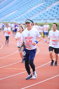 BIB: 198, 519, 5190, 2019
                            <button type="button" onclick="openModal(5976995)" class="btn btn-primary btn-sm float-right btn-popup" data-toggle="modal" data-target=".modal-high-quality">
                        <i class="fas fa-shopping-cart"></i> Add to Cart
                    </button>
                                            <button type="button" onclick="isThisMe(5976995, true)" class="btn btn-success btn-sm float-right btn-popup btn-isme hidden" data-toggle="tooltip" data-placement="bottom" title="นี่คือรูปของคุณใช่ไหม คลิกที่นี่เพื่อเอาเข้าอัลบั้ม">
                        <i class="fas fa-plus"></i> Add to album
                    </button>
                    <button type="button" onclick="isThisMe(5976995, false)" class="btn btn-warning btn-sm float-right btn-popup btn-isnotme hidden">
                        <i class="fas fa-ban"></i> Remove from album
                    </button>