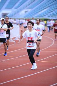 BIB: 5749
                            <button type="button" onclick="openModal(5971248)" class="btn btn-primary btn-sm float-right btn-popup" data-toggle="modal" data-target=".modal-high-quality">
                        <i class="fas fa-shopping-cart"></i> Add to Cart
                    </button>
                                            <button type="button" onclick="isThisMe(5971248, true)" class="btn btn-success btn-sm float-right btn-popup btn-isme hidden" data-toggle="tooltip" data-placement="bottom" title="นี่คือรูปของคุณใช่ไหม คลิกที่นี่เพื่อเอาเข้าอัลบั้ม">
                        <i class="fas fa-plus"></i> Add to album
                    </button>
                    <button type="button" onclick="isThisMe(5971248, false)" class="btn btn-warning btn-sm float-right btn-popup btn-isnotme hidden">
                        <i class="fas fa-ban"></i> Remove from album
                    </button>