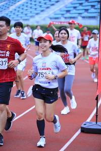 BIB: 
                            <button type="button" onclick="openModal(5951380)" class="btn btn-primary btn-sm float-right btn-popup" data-toggle="modal" data-target=".modal-high-quality">
                        <i class="fas fa-shopping-cart"></i> Add to Cart
                    </button>
                                            <button type="button" onclick="isThisMe(5951380, true)" class="btn btn-success btn-sm float-right btn-popup btn-isme hidden" data-toggle="tooltip" data-placement="bottom" title="นี่คือรูปของคุณใช่ไหม คลิกที่นี่เพื่อเอาเข้าอัลบั้ม">
                        <i class="fas fa-plus"></i> Add to album
                    </button>
                    <button type="button" onclick="isThisMe(5951380, false)" class="btn btn-warning btn-sm float-right btn-popup btn-isnotme hidden">
                        <i class="fas fa-ban"></i> Remove from album
                    </button>