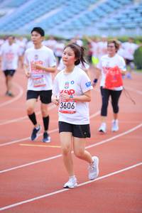 BIB: 3606
                            <button type="button" onclick="openModal(5977339)" class="btn btn-primary btn-sm float-right btn-popup" data-toggle="modal" data-target=".modal-high-quality">
                        <i class="fas fa-shopping-cart"></i> Add to Cart
                    </button>
                                            <button type="button" onclick="isThisMe(5977339, true)" class="btn btn-success btn-sm float-right btn-popup btn-isme hidden" data-toggle="tooltip" data-placement="bottom" title="นี่คือรูปของคุณใช่ไหม คลิกที่นี่เพื่อเอาเข้าอัลบั้ม">
                        <i class="fas fa-plus"></i> Add to album
                    </button>
                    <button type="button" onclick="isThisMe(5977339, false)" class="btn btn-warning btn-sm float-right btn-popup btn-isnotme hidden">
                        <i class="fas fa-ban"></i> Remove from album
                    </button>