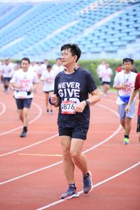 BIB: 4876
                            <button type="button" onclick="openModal(5975171)" class="btn btn-primary btn-sm float-right btn-popup" data-toggle="modal" data-target=".modal-high-quality">
                        <i class="fas fa-shopping-cart"></i> Add to Cart
                    </button>
                                            <button type="button" onclick="isThisMe(5975171, true)" class="btn btn-success btn-sm float-right btn-popup btn-isme hidden" data-toggle="tooltip" data-placement="bottom" title="นี่คือรูปของคุณใช่ไหม คลิกที่นี่เพื่อเอาเข้าอัลบั้ม">
                        <i class="fas fa-plus"></i> Add to album
                    </button>
                    <button type="button" onclick="isThisMe(5975171, false)" class="btn btn-warning btn-sm float-right btn-popup btn-isnotme hidden">
                        <i class="fas fa-ban"></i> Remove from album
                    </button>