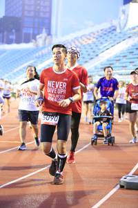 BIB: 8787, 5090
                            <button type="button" onclick="openModal(5941411)" class="btn btn-primary btn-sm float-right btn-popup" data-toggle="modal" data-target=".modal-high-quality">
                        <i class="fas fa-shopping-cart"></i> Add to Cart
                    </button>
                                            <button type="button" onclick="isThisMe(5941411, true)" class="btn btn-success btn-sm float-right btn-popup btn-isme hidden" data-toggle="tooltip" data-placement="bottom" title="นี่คือรูปของคุณใช่ไหม คลิกที่นี่เพื่อเอาเข้าอัลบั้ม">
                        <i class="fas fa-plus"></i> Add to album
                    </button>
                    <button type="button" onclick="isThisMe(5941411, false)" class="btn btn-warning btn-sm float-right btn-popup btn-isnotme hidden">
                        <i class="fas fa-ban"></i> Remove from album
                    </button>