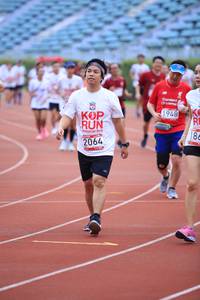 BIB: 1948, 2064
                            <button type="button" onclick="openModal(5977909)" class="btn btn-primary btn-sm float-right btn-popup" data-toggle="modal" data-target=".modal-high-quality">
                        <i class="fas fa-shopping-cart"></i> Add to Cart
                    </button>
                                            <button type="button" onclick="isThisMe(5977909, true)" class="btn btn-success btn-sm float-right btn-popup btn-isme hidden" data-toggle="tooltip" data-placement="bottom" title="นี่คือรูปของคุณใช่ไหม คลิกที่นี่เพื่อเอาเข้าอัลบั้ม">
                        <i class="fas fa-plus"></i> Add to album
                    </button>
                    <button type="button" onclick="isThisMe(5977909, false)" class="btn btn-warning btn-sm float-right btn-popup btn-isnotme hidden">
                        <i class="fas fa-ban"></i> Remove from album
                    </button>