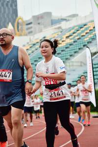 BIB: 447, 2141
                            <button type="button" onclick="openModal(6013903)" class="btn btn-primary btn-sm float-right btn-popup" data-toggle="modal" data-target=".modal-high-quality">
                        <i class="fas fa-shopping-cart"></i> Add to Cart
                    </button>
                                            <button type="button" onclick="isThisMe(6013903, true)" class="btn btn-success btn-sm float-right btn-popup btn-isme hidden" data-toggle="tooltip" data-placement="bottom" title="นี่คือรูปของคุณใช่ไหม คลิกที่นี่เพื่อเอาเข้าอัลบั้ม">
                        <i class="fas fa-plus"></i> Add to album
                    </button>
                    <button type="button" onclick="isThisMe(6013903, false)" class="btn btn-warning btn-sm float-right btn-popup btn-isnotme hidden">
                        <i class="fas fa-ban"></i> Remove from album
                    </button>