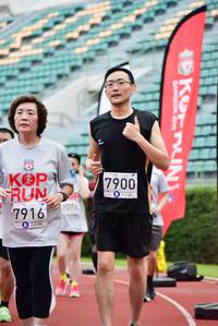 BIB: 7916, 7900, 9076
                            <button type="button" onclick="openModal(6023640)" class="btn btn-primary btn-sm float-right btn-popup" data-toggle="modal" data-target=".modal-high-quality">
                        <i class="fas fa-shopping-cart"></i> Add to Cart
                    </button>
                                            <button type="button" onclick="isThisMe(6023640, true)" class="btn btn-success btn-sm float-right btn-popup btn-isme hidden" data-toggle="tooltip" data-placement="bottom" title="นี่คือรูปของคุณใช่ไหม คลิกที่นี่เพื่อเอาเข้าอัลบั้ม">
                        <i class="fas fa-plus"></i> Add to album
                    </button>
                    <button type="button" onclick="isThisMe(6023640, false)" class="btn btn-warning btn-sm float-right btn-popup btn-isnotme hidden">
                        <i class="fas fa-ban"></i> Remove from album
                    </button>