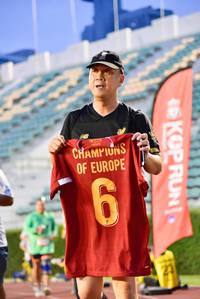 BIB: 
                            <button type="button" onclick="openModal(5991080)" class="btn btn-primary btn-sm float-right btn-popup" data-toggle="modal" data-target=".modal-high-quality">
                        <i class="fas fa-shopping-cart"></i> Add to Cart
                    </button>
                                            <button type="button" onclick="isThisMe(5991080, true)" class="btn btn-success btn-sm float-right btn-popup btn-isme hidden" data-toggle="tooltip" data-placement="bottom" title="นี่คือรูปของคุณใช่ไหม คลิกที่นี่เพื่อเอาเข้าอัลบั้ม">
                        <i class="fas fa-plus"></i> Add to album
                    </button>
                    <button type="button" onclick="isThisMe(5991080, false)" class="btn btn-warning btn-sm float-right btn-popup btn-isnotme hidden">
                        <i class="fas fa-ban"></i> Remove from album
                    </button>