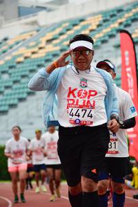 BIB: 4474
                            <button type="button" onclick="openModal(6014413)" class="btn btn-primary btn-sm float-right btn-popup" data-toggle="modal" data-target=".modal-high-quality">
                        <i class="fas fa-shopping-cart"></i> Add to Cart
                    </button>
                                            <button type="button" onclick="isThisMe(6014413, true)" class="btn btn-success btn-sm float-right btn-popup btn-isme hidden" data-toggle="tooltip" data-placement="bottom" title="นี่คือรูปของคุณใช่ไหม คลิกที่นี่เพื่อเอาเข้าอัลบั้ม">
                        <i class="fas fa-plus"></i> Add to album
                    </button>
                    <button type="button" onclick="isThisMe(6014413, false)" class="btn btn-warning btn-sm float-right btn-popup btn-isnotme hidden">
                        <i class="fas fa-ban"></i> Remove from album
                    </button>