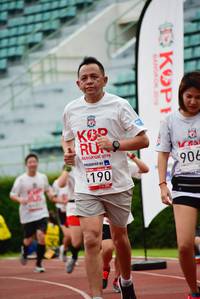 BIB: 906, 201, 4190
                            <button type="button" onclick="openModal(6025917)" class="btn btn-primary btn-sm float-right btn-popup" data-toggle="modal" data-target=".modal-high-quality">
                        <i class="fas fa-shopping-cart"></i> Add to Cart
                    </button>
                                            <button type="button" onclick="isThisMe(6025917, true)" class="btn btn-success btn-sm float-right btn-popup btn-isme hidden" data-toggle="tooltip" data-placement="bottom" title="นี่คือรูปของคุณใช่ไหม คลิกที่นี่เพื่อเอาเข้าอัลบั้ม">
                        <i class="fas fa-plus"></i> Add to album
                    </button>
                    <button type="button" onclick="isThisMe(6025917, false)" class="btn btn-warning btn-sm float-right btn-popup btn-isnotme hidden">
                        <i class="fas fa-ban"></i> Remove from album
                    </button>