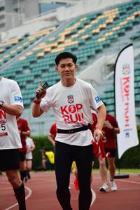 BIB: 3015
                            <button type="button" onclick="openModal(6024713)" class="btn btn-primary btn-sm float-right btn-popup" data-toggle="modal" data-target=".modal-high-quality">
                        <i class="fas fa-shopping-cart"></i> Add to Cart
                    </button>
                                            <button type="button" onclick="isThisMe(6024713, true)" class="btn btn-success btn-sm float-right btn-popup btn-isme hidden" data-toggle="tooltip" data-placement="bottom" title="นี่คือรูปของคุณใช่ไหม คลิกที่นี่เพื่อเอาเข้าอัลบั้ม">
                        <i class="fas fa-plus"></i> Add to album
                    </button>
                    <button type="button" onclick="isThisMe(6024713, false)" class="btn btn-warning btn-sm float-right btn-popup btn-isnotme hidden">
                        <i class="fas fa-ban"></i> Remove from album
                    </button>