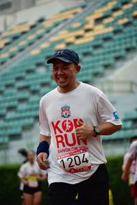 BIB: 201, 1204
                            <button type="button" onclick="openModal(6025407)" class="btn btn-primary btn-sm float-right btn-popup" data-toggle="modal" data-target=".modal-high-quality">
                        <i class="fas fa-shopping-cart"></i> Add to Cart
                    </button>
                                            <button type="button" onclick="isThisMe(6025407, true)" class="btn btn-success btn-sm float-right btn-popup btn-isme hidden" data-toggle="tooltip" data-placement="bottom" title="นี่คือรูปของคุณใช่ไหม คลิกที่นี่เพื่อเอาเข้าอัลบั้ม">
                        <i class="fas fa-plus"></i> Add to album
                    </button>
                    <button type="button" onclick="isThisMe(6025407, false)" class="btn btn-warning btn-sm float-right btn-popup btn-isnotme hidden">
                        <i class="fas fa-ban"></i> Remove from album
                    </button>