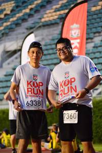 BIB: 219, 6338, 7360
                            <button type="button" onclick="openModal(5990986)" class="btn btn-primary btn-sm float-right btn-popup" data-toggle="modal" data-target=".modal-high-quality">
                        <i class="fas fa-shopping-cart"></i> Add to Cart
                    </button>
                                            <button type="button" onclick="isThisMe(5990986, true)" class="btn btn-success btn-sm float-right btn-popup btn-isme hidden" data-toggle="tooltip" data-placement="bottom" title="นี่คือรูปของคุณใช่ไหม คลิกที่นี่เพื่อเอาเข้าอัลบั้ม">
                        <i class="fas fa-plus"></i> Add to album
                    </button>
                    <button type="button" onclick="isThisMe(5990986, false)" class="btn btn-warning btn-sm float-right btn-popup btn-isnotme hidden">
                        <i class="fas fa-ban"></i> Remove from album
                    </button>