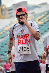 BIB: 7135
                            <button type="button" onclick="openModal(6024832)" class="btn btn-primary btn-sm float-right btn-popup" data-toggle="modal" data-target=".modal-high-quality">
                        <i class="fas fa-shopping-cart"></i> Add to Cart
                    </button>
                                            <button type="button" onclick="isThisMe(6024832, true)" class="btn btn-success btn-sm float-right btn-popup btn-isme hidden" data-toggle="tooltip" data-placement="bottom" title="นี่คือรูปของคุณใช่ไหม คลิกที่นี่เพื่อเอาเข้าอัลบั้ม">
                        <i class="fas fa-plus"></i> Add to album
                    </button>
                    <button type="button" onclick="isThisMe(6024832, false)" class="btn btn-warning btn-sm float-right btn-popup btn-isnotme hidden">
                        <i class="fas fa-ban"></i> Remove from album
                    </button>