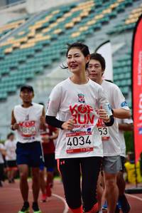 BIB: 9850, 4034
                            <button type="button" onclick="openModal(6025300)" class="btn btn-primary btn-sm float-right btn-popup" data-toggle="modal" data-target=".modal-high-quality">
                        <i class="fas fa-shopping-cart"></i> Add to Cart
                    </button>
                                            <button type="button" onclick="isThisMe(6025300, true)" class="btn btn-success btn-sm float-right btn-popup btn-isme hidden" data-toggle="tooltip" data-placement="bottom" title="นี่คือรูปของคุณใช่ไหม คลิกที่นี่เพื่อเอาเข้าอัลบั้ม">
                        <i class="fas fa-plus"></i> Add to album
                    </button>
                    <button type="button" onclick="isThisMe(6025300, false)" class="btn btn-warning btn-sm float-right btn-popup btn-isnotme hidden">
                        <i class="fas fa-ban"></i> Remove from album
                    </button>