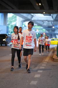 BIB: 4285
                            <button type="button" onclick="openModal(5898328)" class="btn btn-primary btn-sm float-right btn-popup" data-toggle="modal" data-target=".modal-high-quality">
                        <i class="fas fa-shopping-cart"></i> Add to Cart
                    </button>
                                            <button type="button" onclick="isThisMe(5898328, true)" class="btn btn-success btn-sm float-right btn-popup btn-isme hidden" data-toggle="tooltip" data-placement="bottom" title="นี่คือรูปของคุณใช่ไหม คลิกที่นี่เพื่อเอาเข้าอัลบั้ม">
                        <i class="fas fa-plus"></i> Add to album
                    </button>
                    <button type="button" onclick="isThisMe(5898328, false)" class="btn btn-warning btn-sm float-right btn-popup btn-isnotme hidden">
                        <i class="fas fa-ban"></i> Remove from album
                    </button>