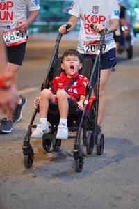 BIB: 2019, 2827
                            <button type="button" onclick="openModal(5928148)" class="btn btn-primary btn-sm float-right btn-popup" data-toggle="modal" data-target=".modal-high-quality">
                        <i class="fas fa-shopping-cart"></i> Add to Cart
                    </button>
                                            <button type="button" onclick="isThisMe(5928148, true)" class="btn btn-success btn-sm float-right btn-popup btn-isme hidden" data-toggle="tooltip" data-placement="bottom" title="นี่คือรูปของคุณใช่ไหม คลิกที่นี่เพื่อเอาเข้าอัลบั้ม">
                        <i class="fas fa-plus"></i> Add to album
                    </button>
                    <button type="button" onclick="isThisMe(5928148, false)" class="btn btn-warning btn-sm float-right btn-popup btn-isnotme hidden">
                        <i class="fas fa-ban"></i> Remove from album
                    </button>