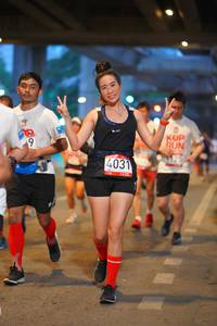 BIB: 425, 4031
                            <button type="button" onclick="openModal(5887250)" class="btn btn-primary btn-sm float-right btn-popup" data-toggle="modal" data-target=".modal-high-quality">
                        <i class="fas fa-shopping-cart"></i> Add to Cart
                    </button>
                                            <button type="button" onclick="isThisMe(5887250, true)" class="btn btn-success btn-sm float-right btn-popup btn-isme hidden" data-toggle="tooltip" data-placement="bottom" title="นี่คือรูปของคุณใช่ไหม คลิกที่นี่เพื่อเอาเข้าอัลบั้ม">
                        <i class="fas fa-plus"></i> Add to album
                    </button>
                    <button type="button" onclick="isThisMe(5887250, false)" class="btn btn-warning btn-sm float-right btn-popup btn-isnotme hidden">
                        <i class="fas fa-ban"></i> Remove from album
                    </button>