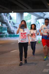 BIB: 114, 1056, 3543
                            <button type="button" onclick="openModal(5899897)" class="btn btn-primary btn-sm float-right btn-popup" data-toggle="modal" data-target=".modal-high-quality">
                        <i class="fas fa-shopping-cart"></i> Add to Cart
                    </button>
                                            <button type="button" onclick="isThisMe(5899897, true)" class="btn btn-success btn-sm float-right btn-popup btn-isme hidden" data-toggle="tooltip" data-placement="bottom" title="นี่คือรูปของคุณใช่ไหม คลิกที่นี่เพื่อเอาเข้าอัลบั้ม">
                        <i class="fas fa-plus"></i> Add to album
                    </button>
                    <button type="button" onclick="isThisMe(5899897, false)" class="btn btn-warning btn-sm float-right btn-popup btn-isnotme hidden">
                        <i class="fas fa-ban"></i> Remove from album
                    </button>