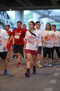 BIB: 2577, 4458, 4231, 019
                            <button type="button" onclick="openModal(5928059)" class="btn btn-primary btn-sm float-right btn-popup" data-toggle="modal" data-target=".modal-high-quality">
                        <i class="fas fa-shopping-cart"></i> Add to Cart
                    </button>
                                            <button type="button" onclick="isThisMe(5928059, true)" class="btn btn-success btn-sm float-right btn-popup btn-isme hidden" data-toggle="tooltip" data-placement="bottom" title="นี่คือรูปของคุณใช่ไหม คลิกที่นี่เพื่อเอาเข้าอัลบั้ม">
                        <i class="fas fa-plus"></i> Add to album
                    </button>
                    <button type="button" onclick="isThisMe(5928059, false)" class="btn btn-warning btn-sm float-right btn-popup btn-isnotme hidden">
                        <i class="fas fa-ban"></i> Remove from album
                    </button>