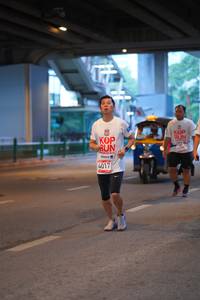 BIB: 4017
                            <button type="button" onclick="openModal(5922918)" class="btn btn-primary btn-sm float-right btn-popup" data-toggle="modal" data-target=".modal-high-quality">
                        <i class="fas fa-shopping-cart"></i> Add to Cart
                    </button>
                                            <button type="button" onclick="isThisMe(5922918, true)" class="btn btn-success btn-sm float-right btn-popup btn-isme hidden" data-toggle="tooltip" data-placement="bottom" title="นี่คือรูปของคุณใช่ไหม คลิกที่นี่เพื่อเอาเข้าอัลบั้ม">
                        <i class="fas fa-plus"></i> Add to album
                    </button>
                    <button type="button" onclick="isThisMe(5922918, false)" class="btn btn-warning btn-sm float-right btn-popup btn-isnotme hidden">
                        <i class="fas fa-ban"></i> Remove from album
                    </button>