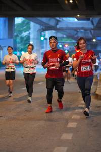 BIB: 2281, 3439
                            <button type="button" onclick="openModal(5911524)" class="btn btn-primary btn-sm float-right btn-popup" data-toggle="modal" data-target=".modal-high-quality">
                        <i class="fas fa-shopping-cart"></i> Add to Cart
                    </button>
                                            <button type="button" onclick="isThisMe(5911524, true)" class="btn btn-success btn-sm float-right btn-popup btn-isme hidden" data-toggle="tooltip" data-placement="bottom" title="นี่คือรูปของคุณใช่ไหม คลิกที่นี่เพื่อเอาเข้าอัลบั้ม">
                        <i class="fas fa-plus"></i> Add to album
                    </button>
                    <button type="button" onclick="isThisMe(5911524, false)" class="btn btn-warning btn-sm float-right btn-popup btn-isnotme hidden">
                        <i class="fas fa-ban"></i> Remove from album
                    </button>