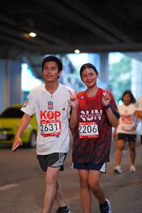 BIB: 2631, 2206
                            <button type="button" onclick="openModal(5929139)" class="btn btn-primary btn-sm float-right btn-popup" data-toggle="modal" data-target=".modal-high-quality">
                        <i class="fas fa-shopping-cart"></i> Add to Cart
                    </button>
                                            <button type="button" onclick="isThisMe(5929139, true)" class="btn btn-success btn-sm float-right btn-popup btn-isme hidden" data-toggle="tooltip" data-placement="bottom" title="นี่คือรูปของคุณใช่ไหม คลิกที่นี่เพื่อเอาเข้าอัลบั้ม">
                        <i class="fas fa-plus"></i> Add to album
                    </button>
                    <button type="button" onclick="isThisMe(5929139, false)" class="btn btn-warning btn-sm float-right btn-popup btn-isnotme hidden">
                        <i class="fas fa-ban"></i> Remove from album
                    </button>