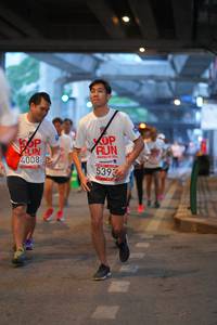 BIB: 4008, 539
                            <button type="button" onclick="openModal(5917279)" class="btn btn-primary btn-sm float-right btn-popup" data-toggle="modal" data-target=".modal-high-quality">
                        <i class="fas fa-shopping-cart"></i> Add to Cart
                    </button>
                                            <button type="button" onclick="isThisMe(5917279, true)" class="btn btn-success btn-sm float-right btn-popup btn-isme hidden" data-toggle="tooltip" data-placement="bottom" title="นี่คือรูปของคุณใช่ไหม คลิกที่นี่เพื่อเอาเข้าอัลบั้ม">
                        <i class="fas fa-plus"></i> Add to album
                    </button>
                    <button type="button" onclick="isThisMe(5917279, false)" class="btn btn-warning btn-sm float-right btn-popup btn-isnotme hidden">
                        <i class="fas fa-ban"></i> Remove from album
                    </button>