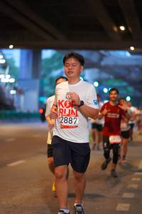 BIB: 2887
                            <button type="button" onclick="openModal(5892746)" class="btn btn-primary btn-sm float-right btn-popup" data-toggle="modal" data-target=".modal-high-quality">
                        <i class="fas fa-shopping-cart"></i> Add to Cart
                    </button>
                                            <button type="button" onclick="isThisMe(5892746, true)" class="btn btn-success btn-sm float-right btn-popup btn-isme hidden" data-toggle="tooltip" data-placement="bottom" title="นี่คือรูปของคุณใช่ไหม คลิกที่นี่เพื่อเอาเข้าอัลบั้ม">
                        <i class="fas fa-plus"></i> Add to album
                    </button>
                    <button type="button" onclick="isThisMe(5892746, false)" class="btn btn-warning btn-sm float-right btn-popup btn-isnotme hidden">
                        <i class="fas fa-ban"></i> Remove from album
                    </button>