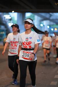 BIB: 3960, 208
                            <button type="button" onclick="openModal(5918908)" class="btn btn-primary btn-sm float-right btn-popup" data-toggle="modal" data-target=".modal-high-quality">
                        <i class="fas fa-shopping-cart"></i> Add to Cart
                    </button>
                                            <button type="button" onclick="isThisMe(5918908, true)" class="btn btn-success btn-sm float-right btn-popup btn-isme hidden" data-toggle="tooltip" data-placement="bottom" title="นี่คือรูปของคุณใช่ไหม คลิกที่นี่เพื่อเอาเข้าอัลบั้ม">
                        <i class="fas fa-plus"></i> Add to album
                    </button>
                    <button type="button" onclick="isThisMe(5918908, false)" class="btn btn-warning btn-sm float-right btn-popup btn-isnotme hidden">
                        <i class="fas fa-ban"></i> Remove from album
                    </button>