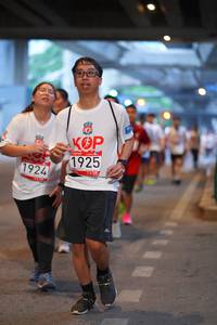 BIB: 1925, 1924
                            <button type="button" onclick="openModal(5922606)" class="btn btn-primary btn-sm float-right btn-popup" data-toggle="modal" data-target=".modal-high-quality">
                        <i class="fas fa-shopping-cart"></i> Add to Cart
                    </button>
                                            <button type="button" onclick="isThisMe(5922606, true)" class="btn btn-success btn-sm float-right btn-popup btn-isme hidden" data-toggle="tooltip" data-placement="bottom" title="นี่คือรูปของคุณใช่ไหม คลิกที่นี่เพื่อเอาเข้าอัลบั้ม">
                        <i class="fas fa-plus"></i> Add to album
                    </button>
                    <button type="button" onclick="isThisMe(5922606, false)" class="btn btn-warning btn-sm float-right btn-popup btn-isnotme hidden">
                        <i class="fas fa-ban"></i> Remove from album
                    </button>