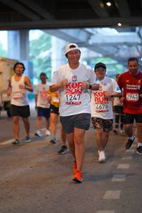 BIB: 4678, 2943, 1247
                            <button type="button" onclick="openModal(5927322)" class="btn btn-primary btn-sm float-right btn-popup" data-toggle="modal" data-target=".modal-high-quality">
                        <i class="fas fa-shopping-cart"></i> Add to Cart
                    </button>
                                            <button type="button" onclick="isThisMe(5927322, true)" class="btn btn-success btn-sm float-right btn-popup btn-isme hidden" data-toggle="tooltip" data-placement="bottom" title="นี่คือรูปของคุณใช่ไหม คลิกที่นี่เพื่อเอาเข้าอัลบั้ม">
                        <i class="fas fa-plus"></i> Add to album
                    </button>
                    <button type="button" onclick="isThisMe(5927322, false)" class="btn btn-warning btn-sm float-right btn-popup btn-isnotme hidden">
                        <i class="fas fa-ban"></i> Remove from album
                    </button>