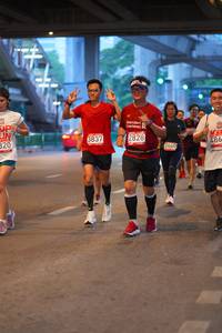 BIB: 320, 2828, 3837, 2460, 
                            <button type="button" onclick="openModal(5912037)" class="btn btn-primary btn-sm float-right btn-popup" data-toggle="modal" data-target=".modal-high-quality">
                        <i class="fas fa-shopping-cart"></i> Add to Cart
                    </button>
                                            <button type="button" onclick="isThisMe(5912037, true)" class="btn btn-success btn-sm float-right btn-popup btn-isme hidden" data-toggle="tooltip" data-placement="bottom" title="นี่คือรูปของคุณใช่ไหม คลิกที่นี่เพื่อเอาเข้าอัลบั้ม">
                        <i class="fas fa-plus"></i> Add to album
                    </button>
                    <button type="button" onclick="isThisMe(5912037, false)" class="btn btn-warning btn-sm float-right btn-popup btn-isnotme hidden">
                        <i class="fas fa-ban"></i> Remove from album
                    </button>