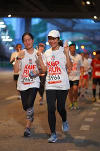 BIB: 3966, 3965
                            <button type="button" onclick="openModal(5890879)" class="btn btn-primary btn-sm float-right btn-popup" data-toggle="modal" data-target=".modal-high-quality">
                        <i class="fas fa-shopping-cart"></i> Add to Cart
                    </button>
                                            <button type="button" onclick="isThisMe(5890879, true)" class="btn btn-success btn-sm float-right btn-popup btn-isme hidden" data-toggle="tooltip" data-placement="bottom" title="นี่คือรูปของคุณใช่ไหม คลิกที่นี่เพื่อเอาเข้าอัลบั้ม">
                        <i class="fas fa-plus"></i> Add to album
                    </button>
                    <button type="button" onclick="isThisMe(5890879, false)" class="btn btn-warning btn-sm float-right btn-popup btn-isnotme hidden">
                        <i class="fas fa-ban"></i> Remove from album
                    </button>