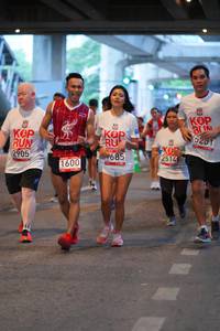 BIB: 5201, 685, 2905, 2514, 1600
                            <button type="button" onclick="openModal(5897107)" class="btn btn-primary btn-sm float-right btn-popup" data-toggle="modal" data-target=".modal-high-quality">
                        <i class="fas fa-shopping-cart"></i> Add to Cart
                    </button>
                                            <button type="button" onclick="isThisMe(5897107, true)" class="btn btn-success btn-sm float-right btn-popup btn-isme hidden" data-toggle="tooltip" data-placement="bottom" title="นี่คือรูปของคุณใช่ไหม คลิกที่นี่เพื่อเอาเข้าอัลบั้ม">
                        <i class="fas fa-plus"></i> Add to album
                    </button>
                    <button type="button" onclick="isThisMe(5897107, false)" class="btn btn-warning btn-sm float-right btn-popup btn-isnotme hidden">
                        <i class="fas fa-ban"></i> Remove from album
                    </button>